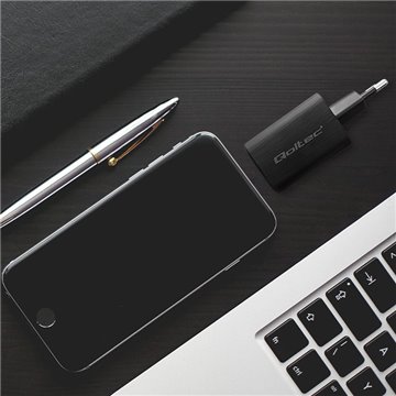 Qoltec 50766 mobile device charger Laptop  Portable gaming console  Power bank  Smartphone  Smartwatch  Tablet Black AC Fast cha