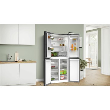 Bosch Serie 4 KMC85LBEA side-by-side refrigerator Freestanding 547 L E Black
