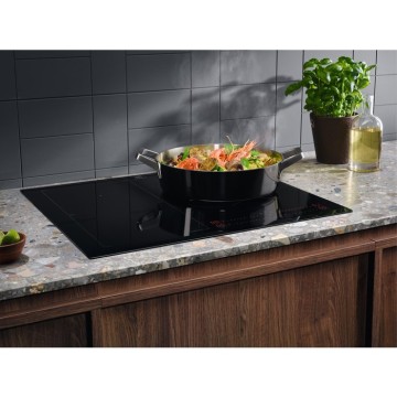 Electrolux Serie 700 EIS62453IZ Black Built-in 60 cm Zone induction hob 4 zone(s)